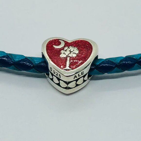 ✨✨Pandora Charleston SC Exclusive Dangle Charm South Carolina Flag Pendant - Picture 1 of 3
